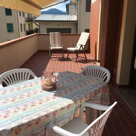 Perfetto Per Visitare * Lucca